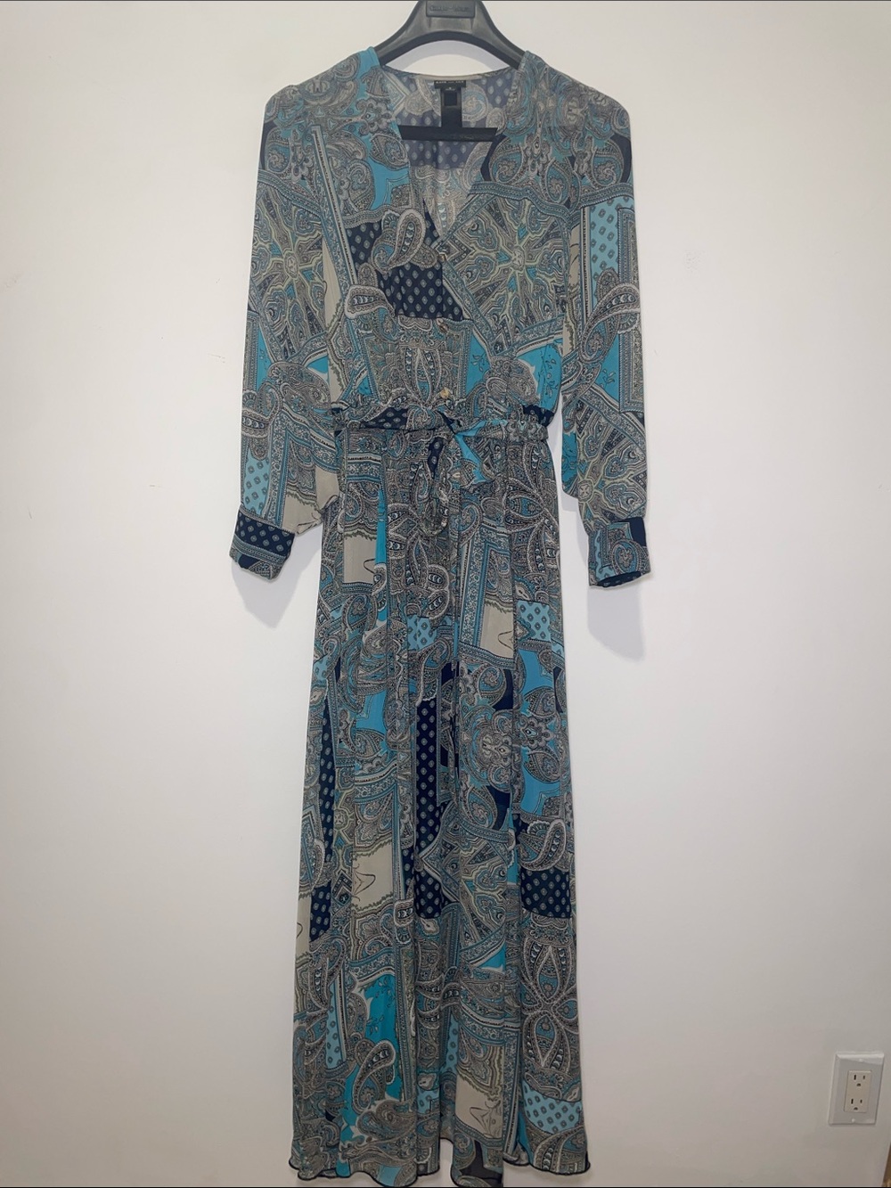 NWOT - KATE ANA LILY - Maxi Dress Long Sleeve Paisley Teal/Navy Waist Tie
